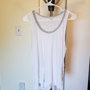 White tank